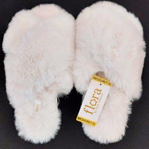 Flora by Flora Nikrooz Women’s Criss-Cross Fuzzy Slide Slippers Ivory
